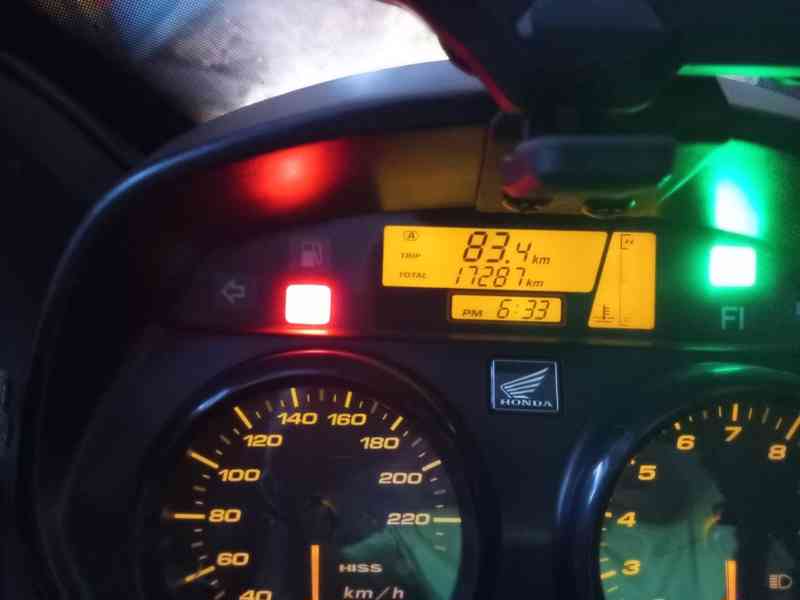 Honda XL 1000 Varadero - foto 3