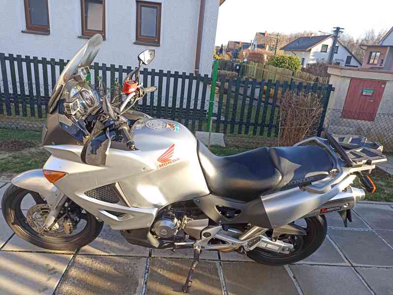 Honda XL 1000 Varadero - foto 2