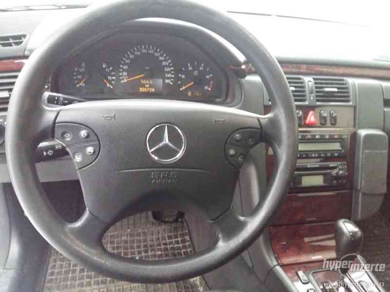 Mercedes-Benz E270 CDI - foto 16