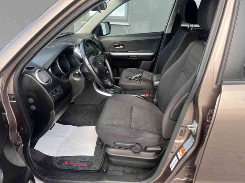 Suzuki Grand Vitara 2.4i Comfort Aut. benzín 124kw - foto 2