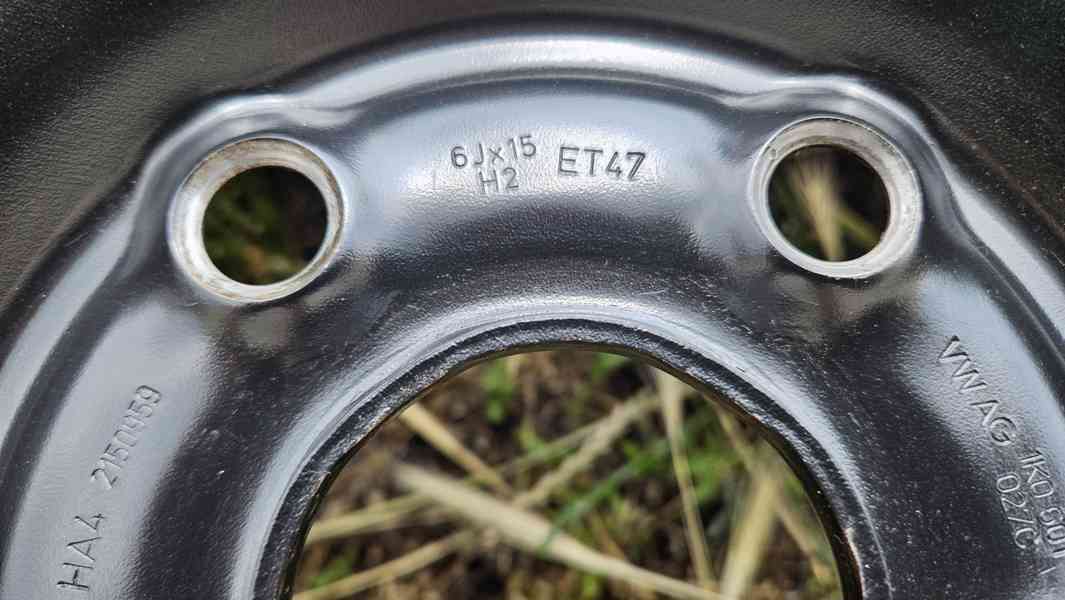 Škoda Octavia zimní kola pneumatiky Continental 195/65 R15 - foto 2