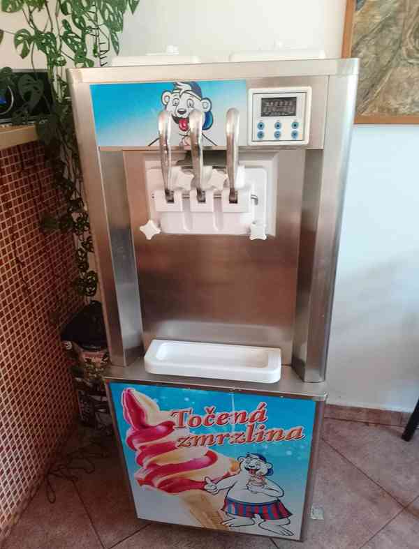 Zmrzlinový 3 pákový stroj - foto 3