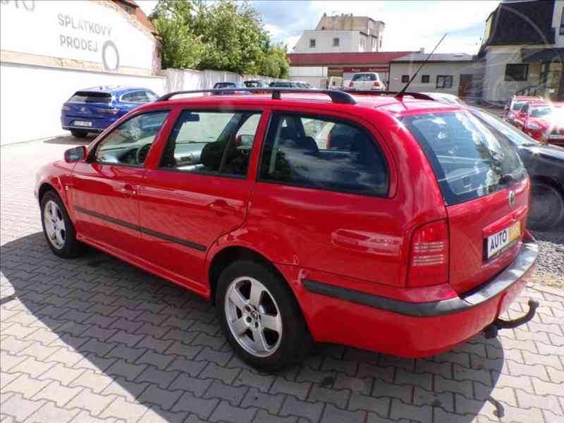 Škoda Octavia 2,0 i KLIMA,TAŽ.ZAŘ. - foto 4