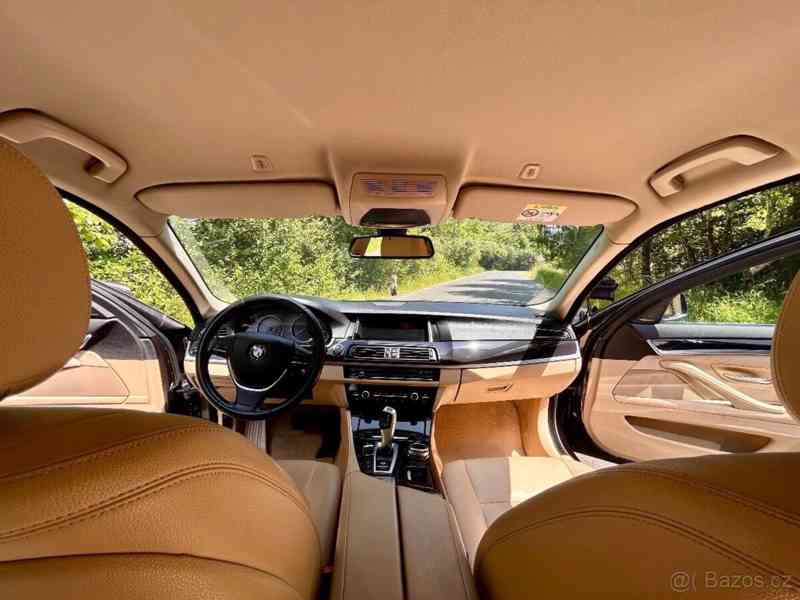 BMW Řada 5 2,0   520D xDrive po faceliftu - foto 15