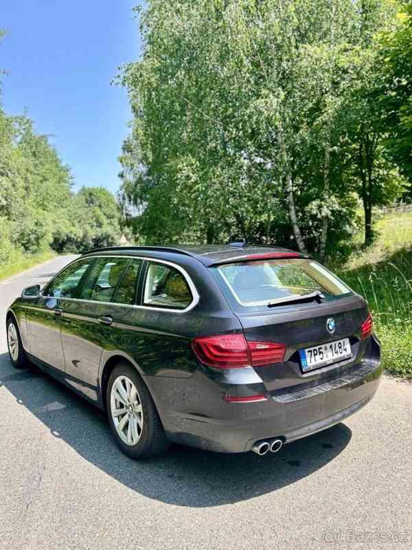 BMW Řada 5 2,0   520D xDrive po faceliftu - foto 2