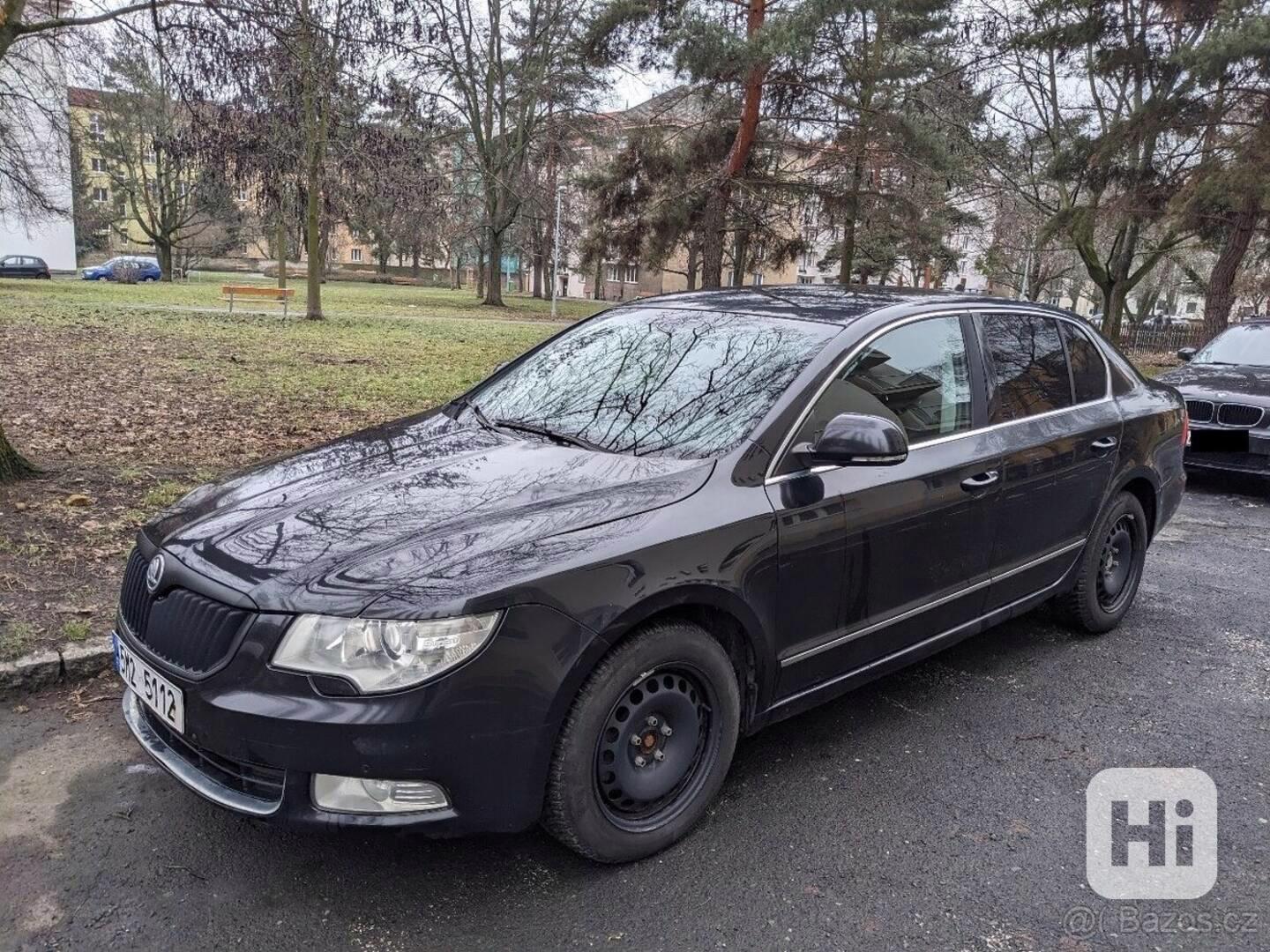Škoda Superb 2,0   TDI DSG 2008 – kůže, xenony - foto 1