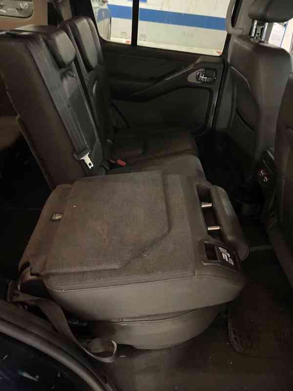 Nissan Pathfinder 2.5 dCi LE 126kw - foto 8