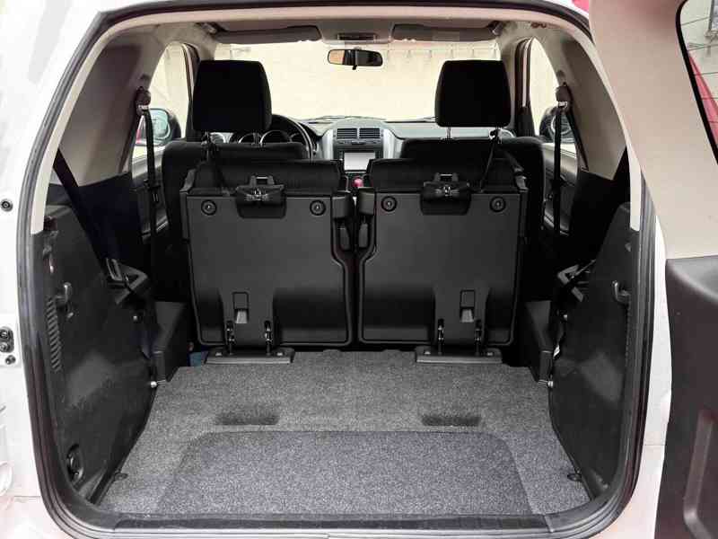 Suzuki Grand Vitara 2,4i 4x4 benzín 122kw - foto 5