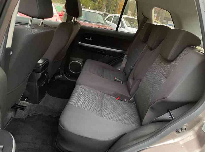 Suzuki Grand Vitara 2.4i Comfort benzín 124kw - foto 13