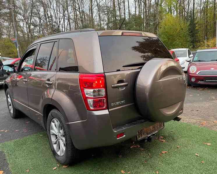 Suzuki Grand Vitara 2.4i Comfort benzín 124kw - foto 6