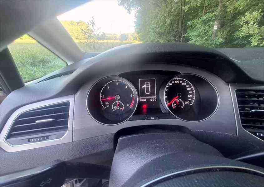 Volkswagen Golf Sportsvan 1,6   VW Sportsvan - foto 4