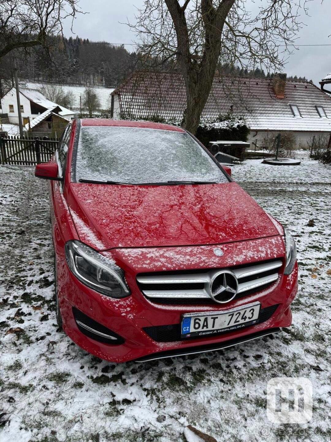 Mercedes-Benz Třídy B 1,5 B 180 d  Třídy B - foto 1