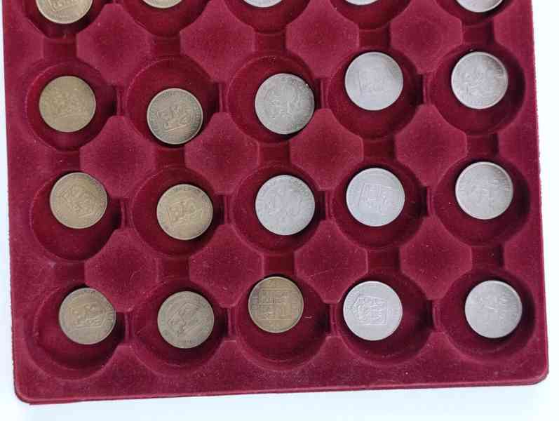 Sbírka mincí Československo + plata na mince konvolut  Kčs - foto 27