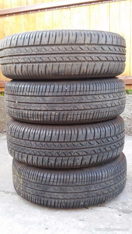 Škoda Rapid ALU: 15" 5x100 185/60/15 LETNÍ BRIDGESTONE - foto 12