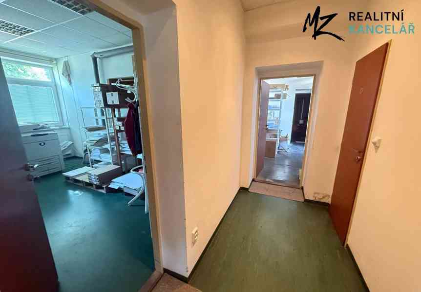 Prodej komerční nemovitosti 608 m² - foto 15