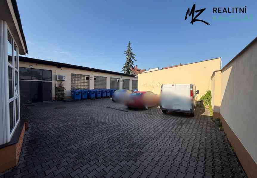 Prodej komerční nemovitosti 608 m² - foto 7