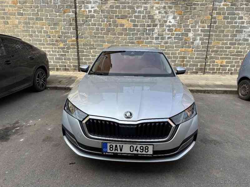 Škoda Octavia 2,0   TDI Style Plus - foto 4