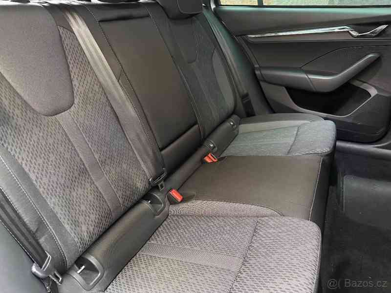Škoda Octavia 2,0   TDI Style Plus - foto 12