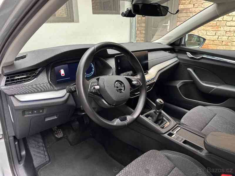 Škoda Octavia 2,0   TDI Style Plus - foto 14