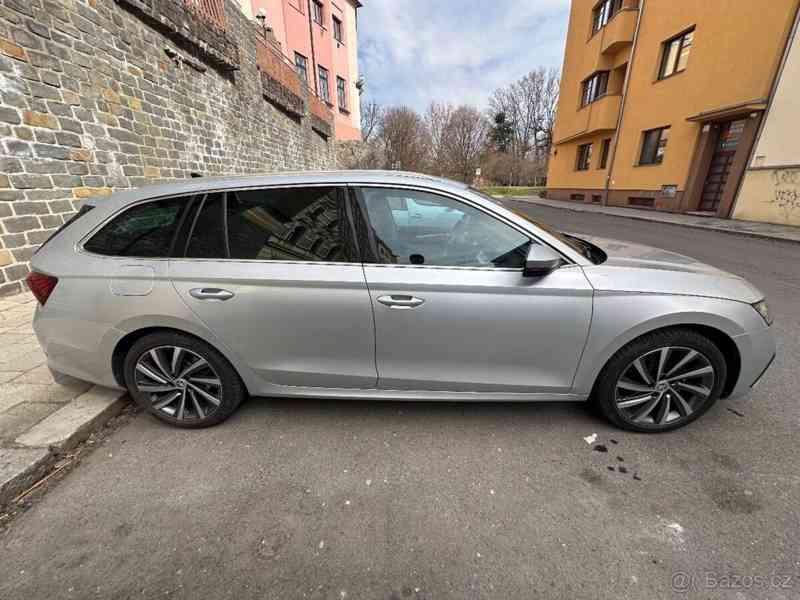 Škoda Octavia 2,0   TDI Style Plus - foto 6
