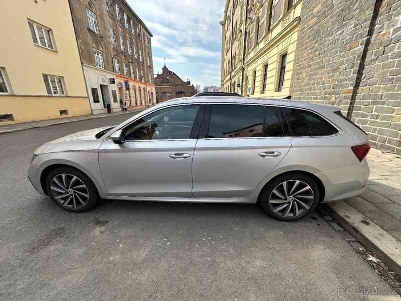 Škoda Octavia 2,0   TDI Style Plus - foto 1