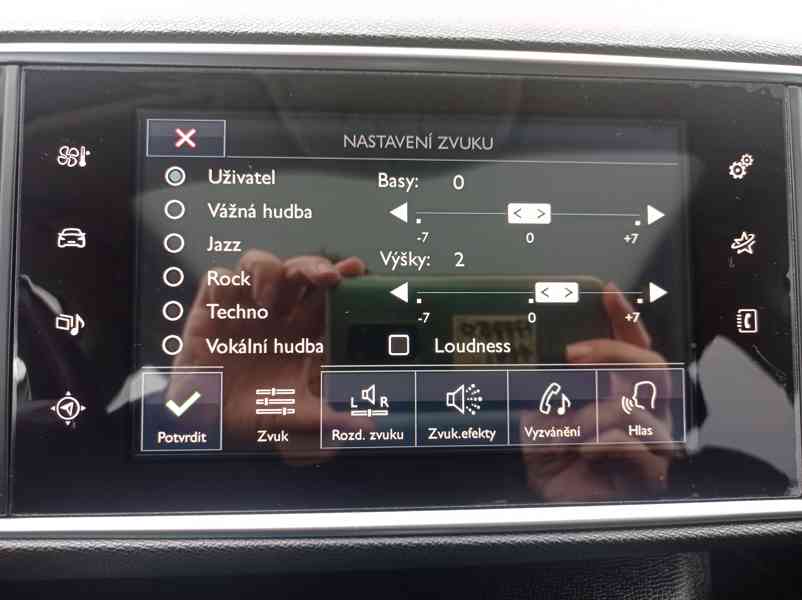 Peugeot 308 1.2i 96kW Navi/Panorama/1Maj - foto 32