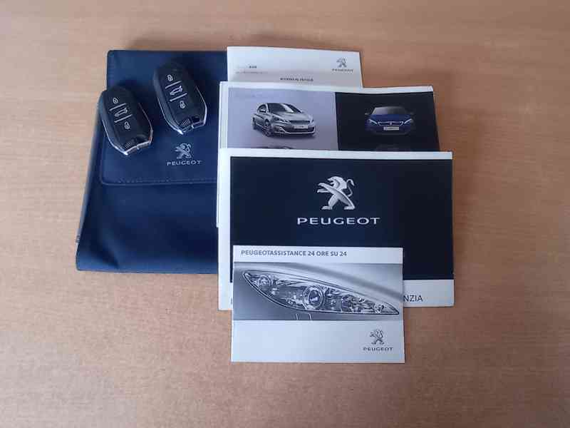 Peugeot 308 1.2i 96kW Navi/Panorama/1Maj - foto 39
