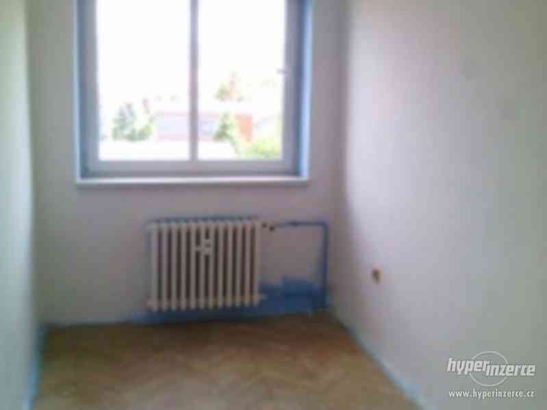 Pronajmu byt 3+1 Broumov - foto 3