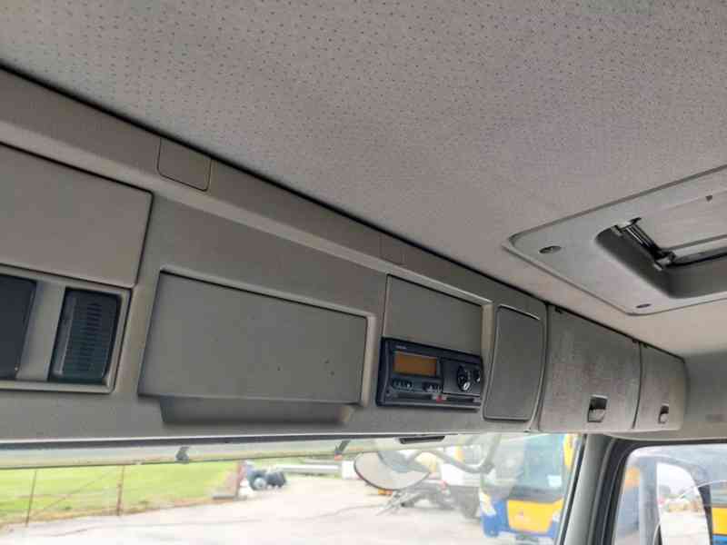 VOLVO FM 13 420 4x2 s hydraulickým čelem - foto 39