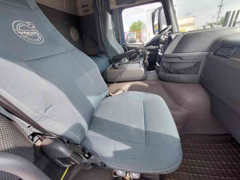 VOLVO FM 13 420 4x2 s hydraulickým čelem - foto 31