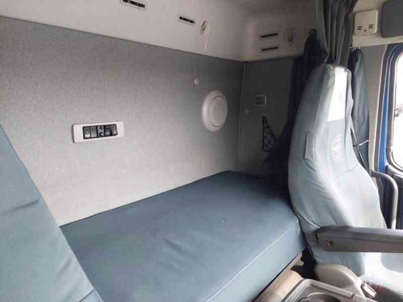 VOLVO FM 13 420 4x2 s hydraulickým čelem - foto 33