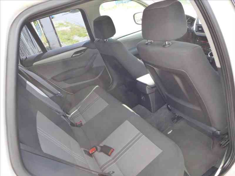 BMW X1 2,0 D 4x4, X-LINE, 1.MAJITEL - foto 9