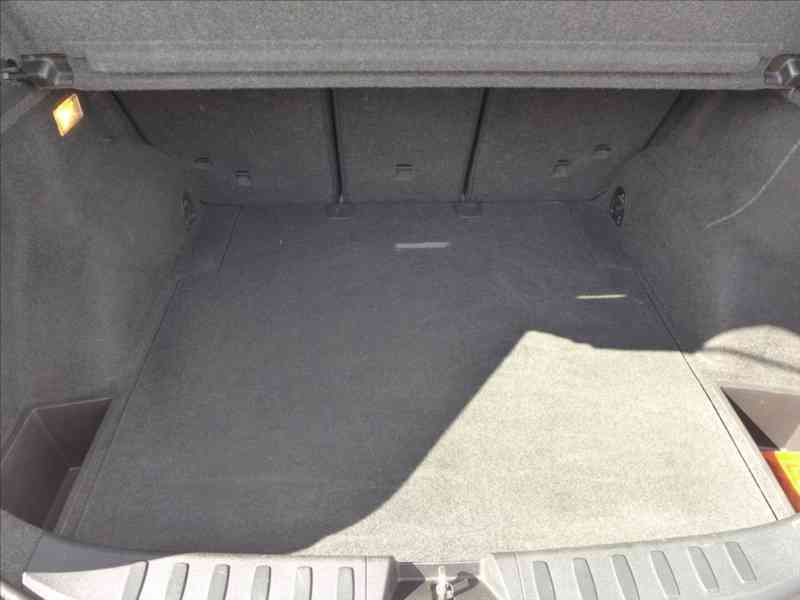 BMW X1 2,0 D 4x4, X-LINE, 1.MAJITEL - foto 8
