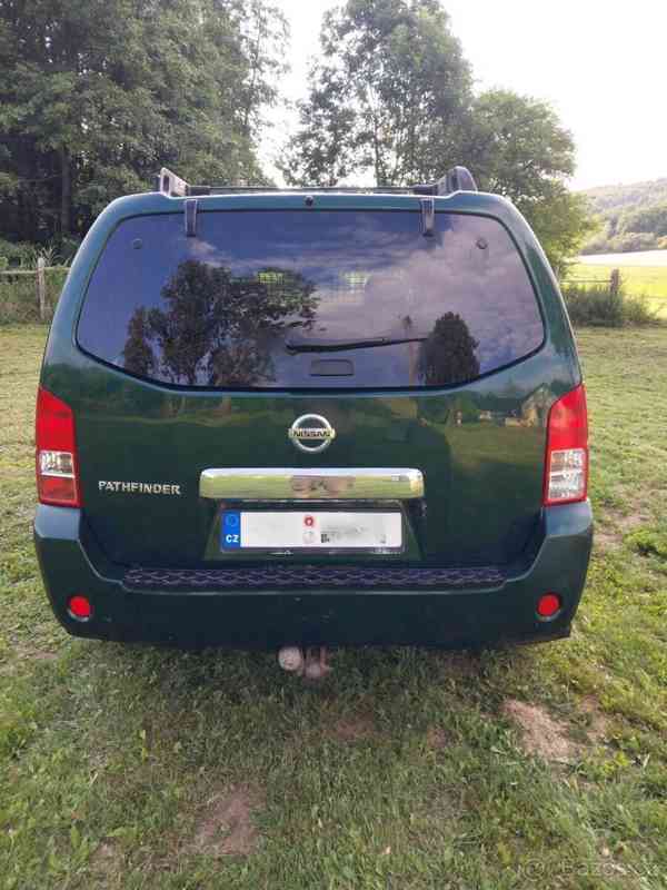 Nissan Pathfinder 2,5   4x4 - foto 2