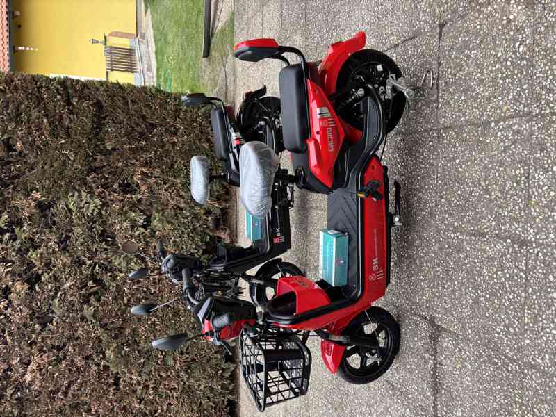 Elektrický skútr/elektrokoloběžka,bez SPZ a pojistky,SKLADEM - foto 8