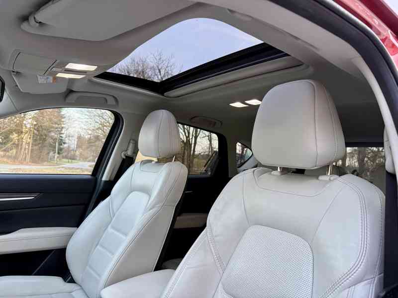 Prodám SUV Mazda CX-5, Revolution TOP, 2,5i/143 kW, A/T, AWD - foto 23