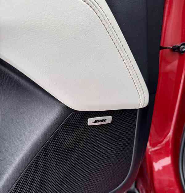 Prodám SUV Mazda CX-5, Revolution TOP, 2,5i/143 kW, A/T, AWD - foto 19