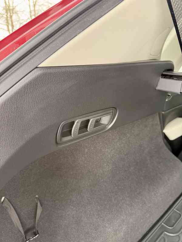 Prodám SUV Mazda CX-5, Revolution TOP, 2,5i/143 kW, A/T, AWD - foto 11