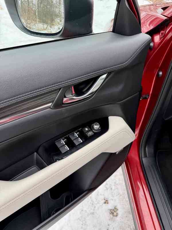 Prodám SUV Mazda CX-5, Revolution TOP, 2,5i/143 kW, A/T, AWD - foto 20