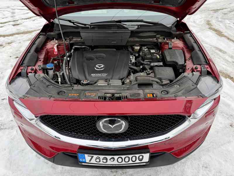 Prodám SUV Mazda CX-5, Revolution TOP, 2,5i/143 kW, A/T, AWD - foto 21