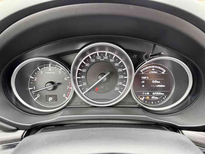 Prodám SUV Mazda CX-5, Revolution TOP, 2,5i/143 kW, A/T, AWD - foto 15