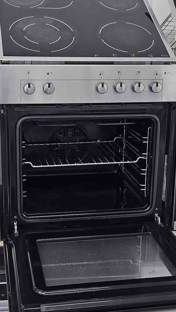 Horkovzdušná trouba s deskou - set Bauknecht (WHIRLPOOL) - foto 2