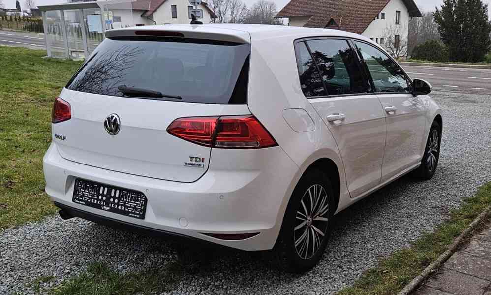 volkswagen golf TDI - foto 6