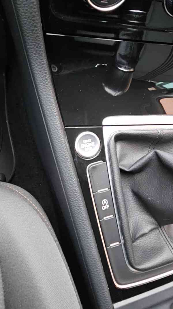 volkswagen golf TDI - foto 18