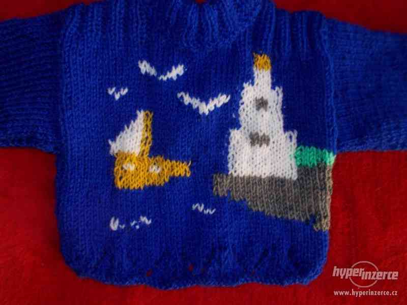 Nové-pletené kojenecké svetry, soupravy s obrázkem od 390 Kč - foto 1