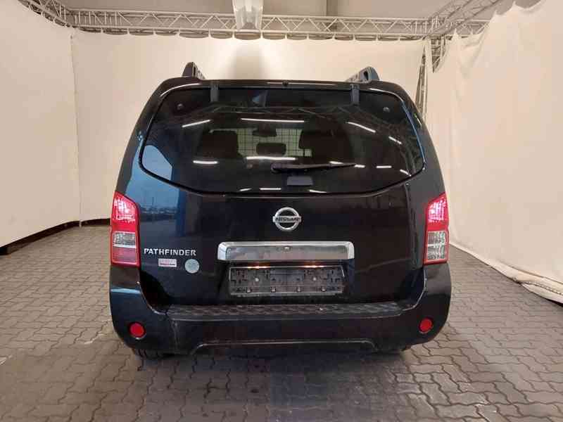 Nissan Pathfinder 2.5 dCi Aut.SE 140kw - foto 10