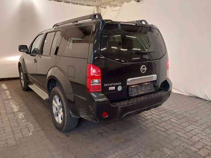 Nissan Pathfinder 2.5 dCi Aut.SE 140kw - foto 7