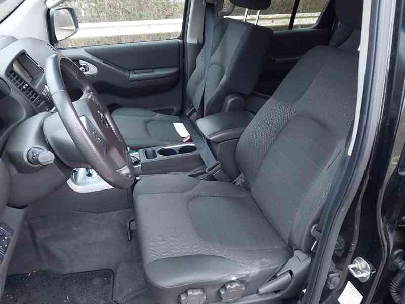 Nissan Pathfinder 2.5 dCi Aut.SE 140kw - foto 17