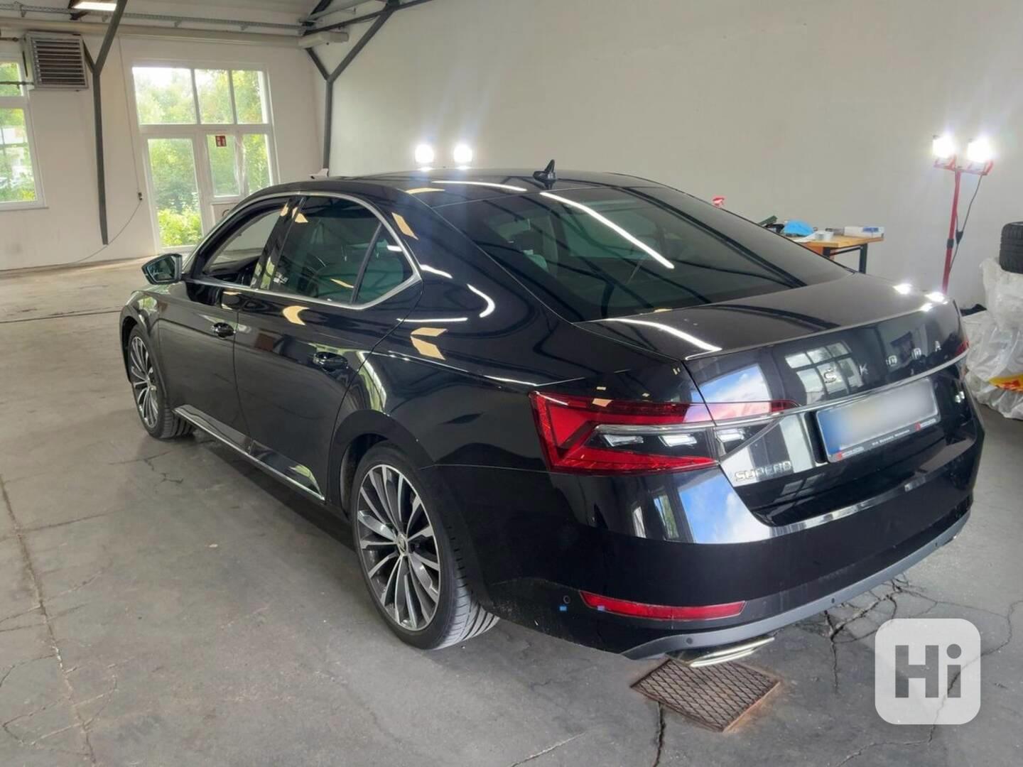 2021 Skoda Superb 2.0 TSI L&K 4x4 - foto 1