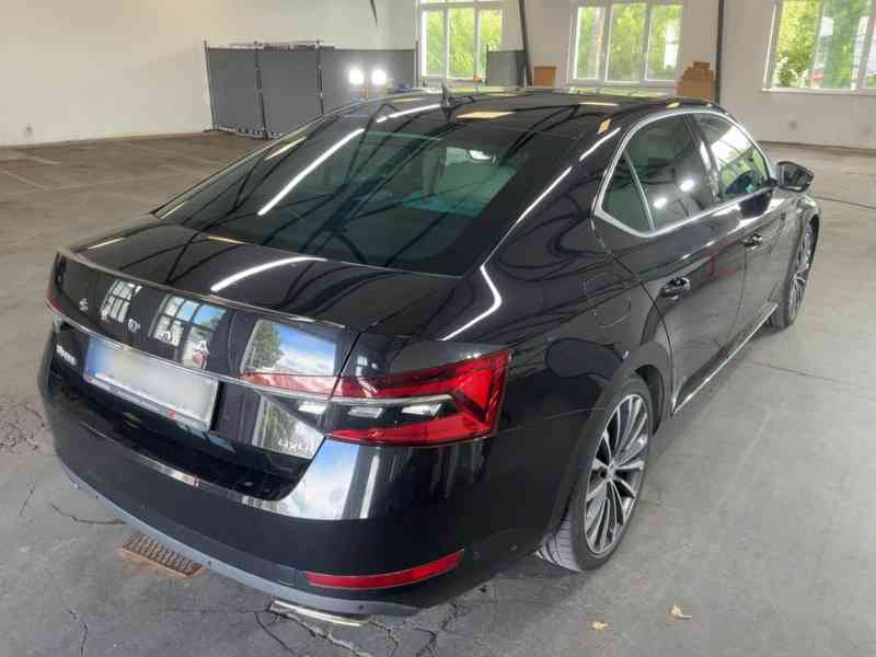 2021 Skoda Superb 2.0 TSI L&K 4x4 - foto 2